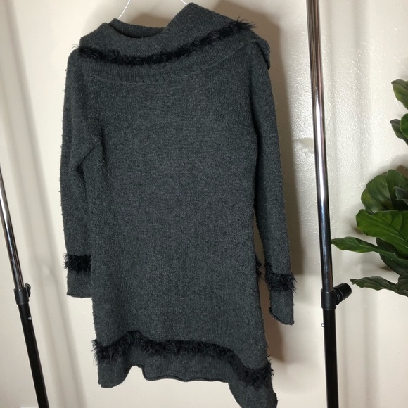 Kial sweater - Picture 3 of 3